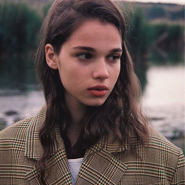 "პოდიუმზე პირველად 16 წლის გამოჩნდა და განსაკუთრებულ წარმატებას მიაღწია" - როგორია მატილდა გვარლიანის ცხოვრების სტილი, განვლილი გზა და გამორჩეული გარეგნობა