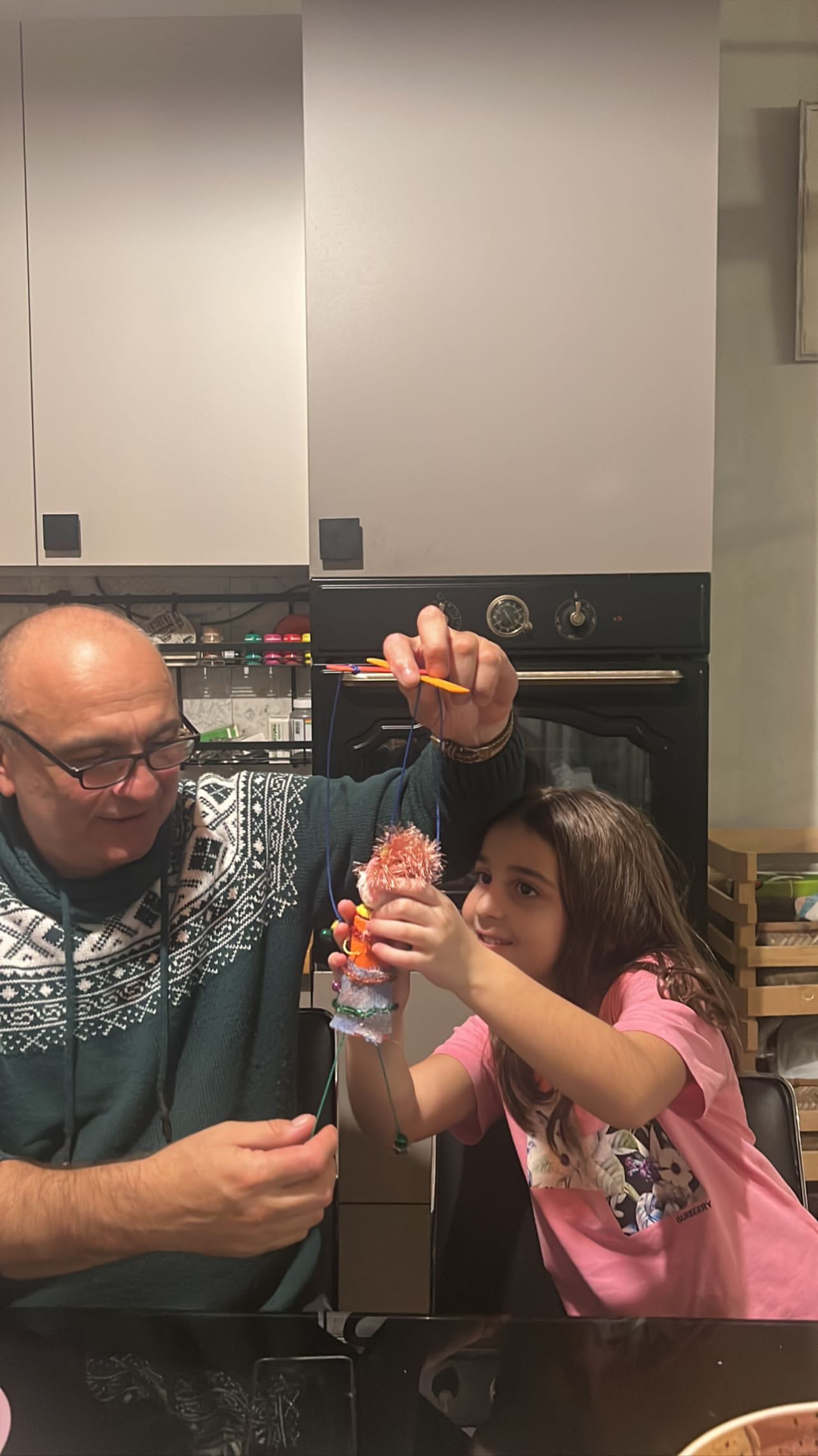 "ისევ მამაჩემის შემოქმედებითი მიდგომა" - გვანცა დარასელიას ოჯახური კადრები