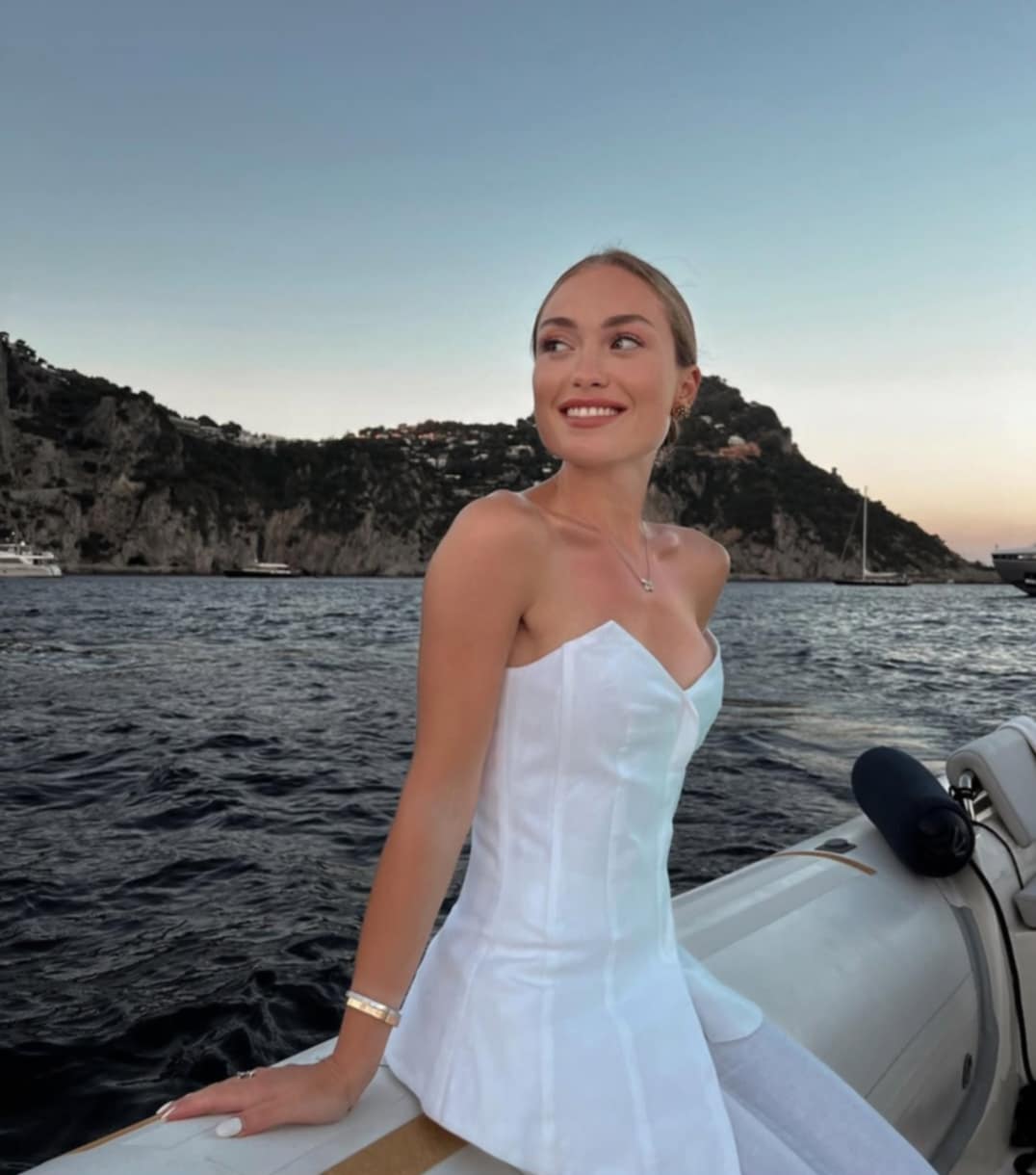 ani_phkakadze